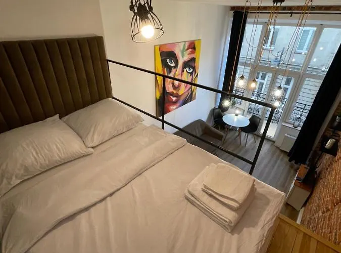 Urokliwy Loft W Ncl Kamienica Vabank Nr 18 דירה *